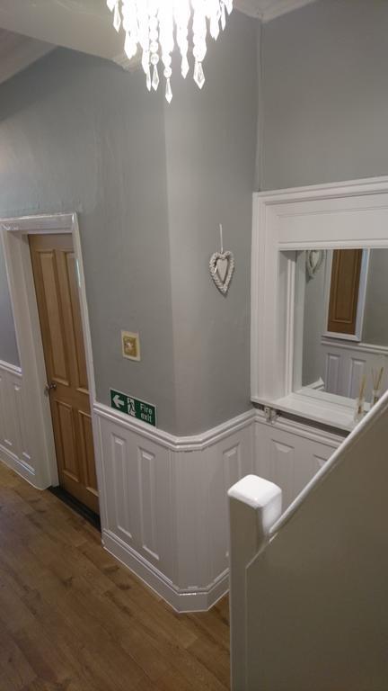 Guest house Cornerhouse 2*